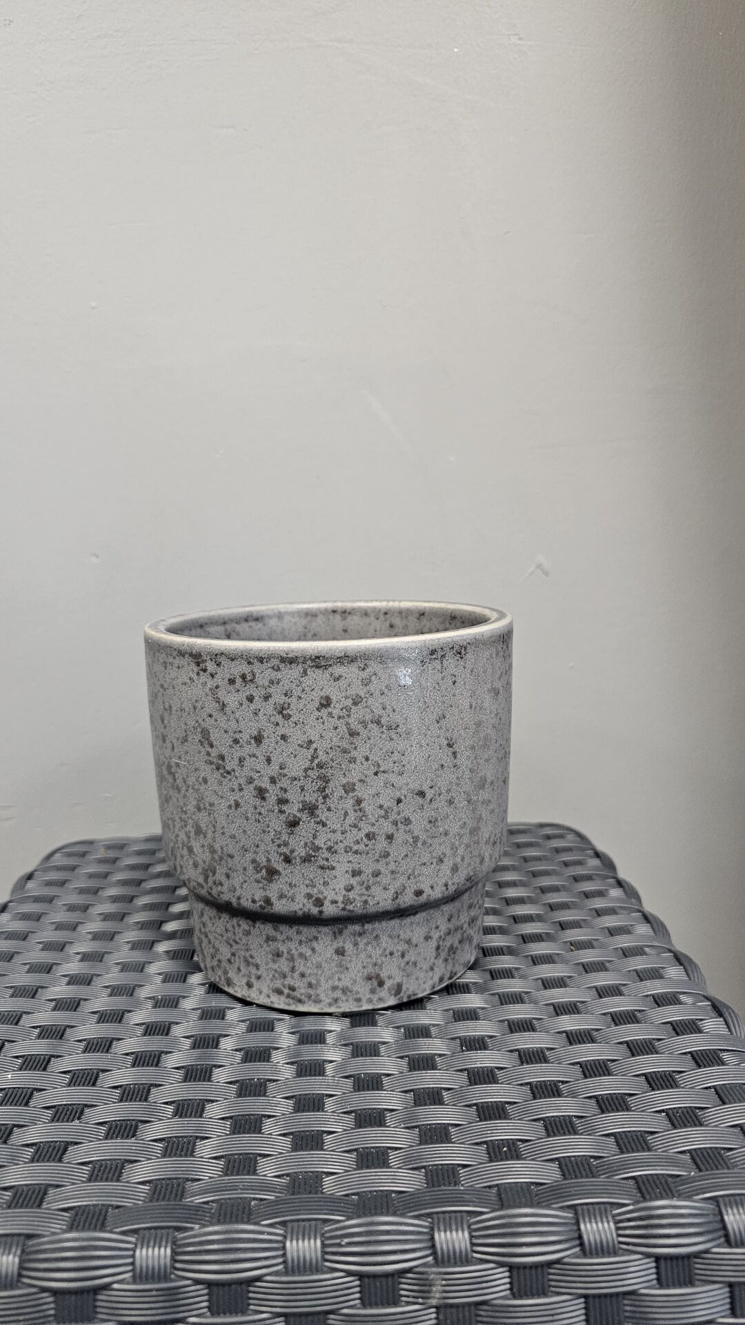 Seramik Saksı Gri 13x13 Cm.
