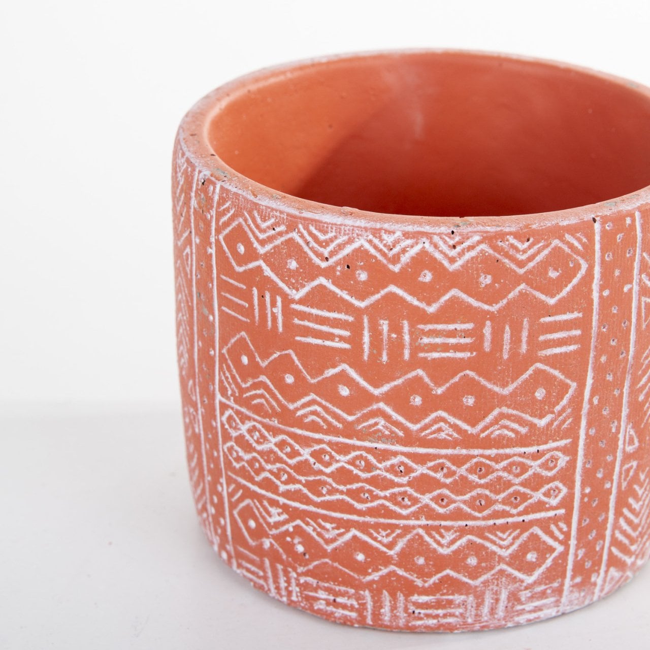 Veramaya Etnik Desenli Kiremit Renk Beton Saksı 14x12 Cm