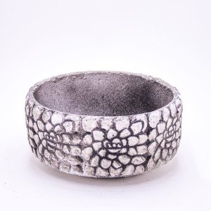 Veramaya Gül Desenli Siyah Beyaz Beton Saksı 16x8 Cm