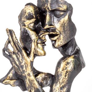Eli Yanağında Genç Sevgililer Mask Biblo Siyah 18x32x7,5 Cm.