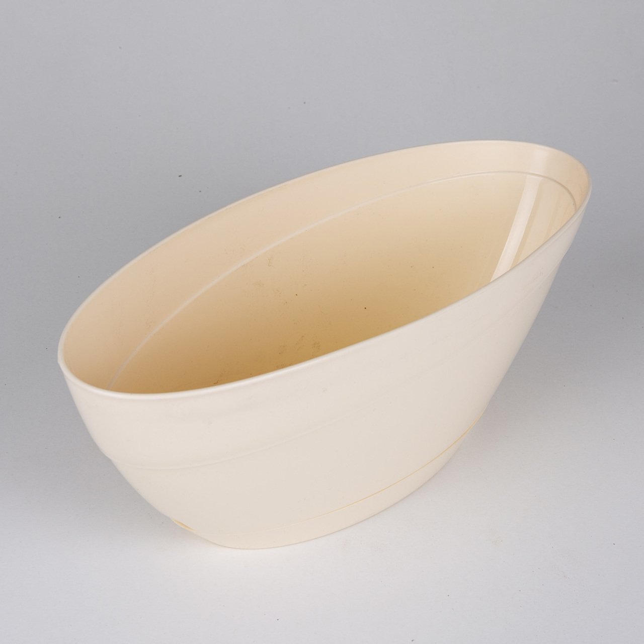 Veramaya 3 Adet Tabaklı Oval Plastik Saksı Krem Renk 3,8 Litre No:3