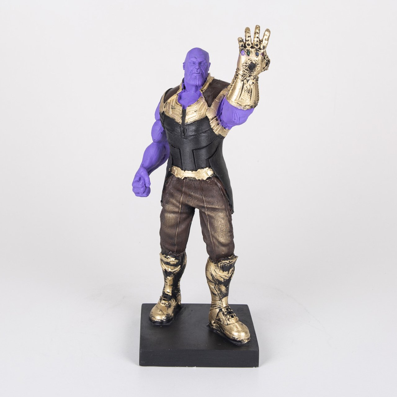 Veramaya Marvel Biblo Thanos 34x14 Cm