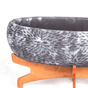 Beton Saksı Ahşap Standlı Çiçek Motifli Oval Lame Ağırtma 33x17x17 Cm.