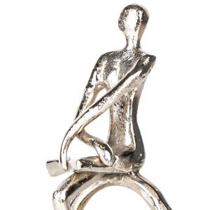 Dekoratif Metal Yüzükte Oturan Adam Gümüş 16x30x8,5 Cm.