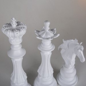 Veramaya Beyaz Şah Vezir At Satranç Biblo 3 Lü Set